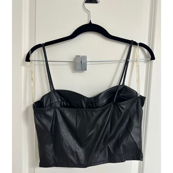 🖤 Liz & Sara Black Faux Leather Strappy Bralette Crop Top XL | Edgy Babe Vibes - Picture 2 of 3